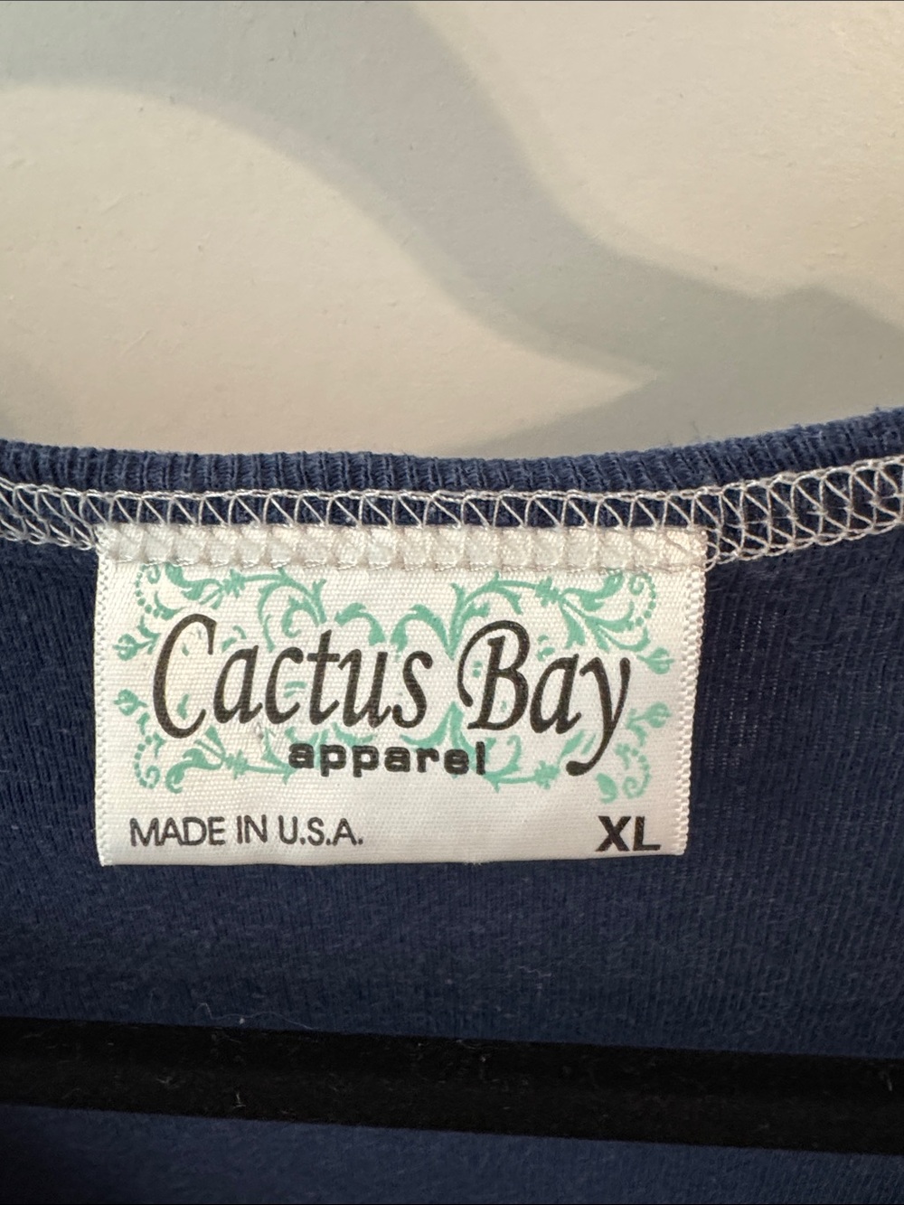 Cactus Bay XL Blue Scroll Rhinestone Top Made in USA - Picture 2 of 7